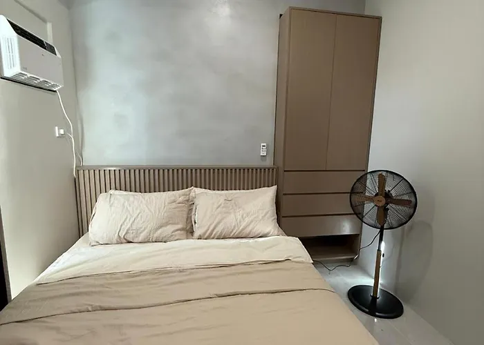 Aparthotel In *